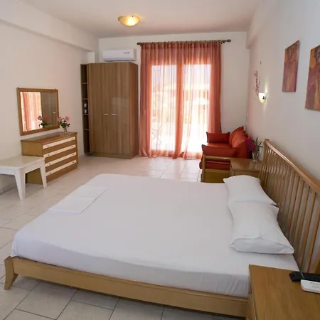 Hotel de apartamente Anna Skala Potamia